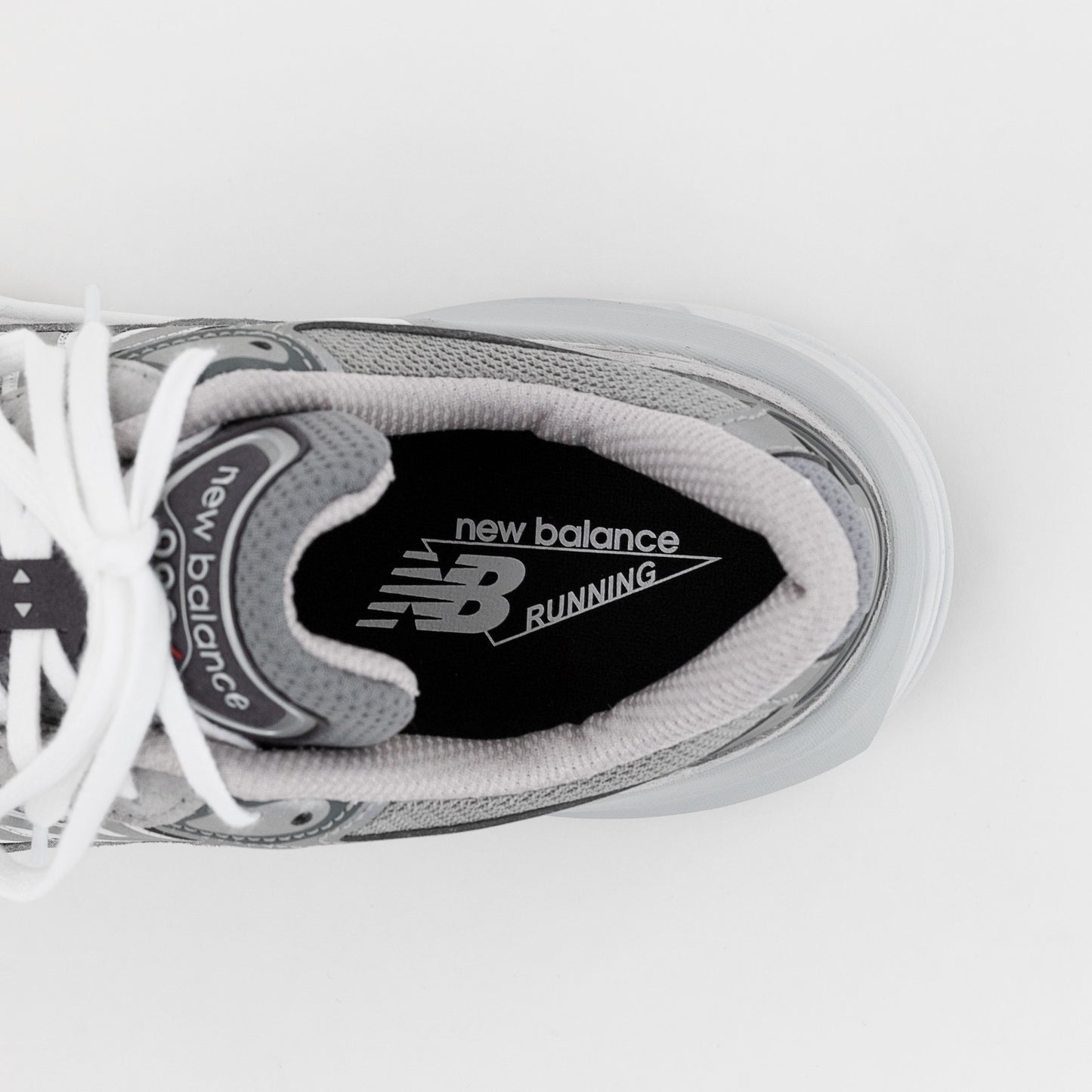 NEW BALANCE MADE IN USA PERFORMANCE SNEAKER